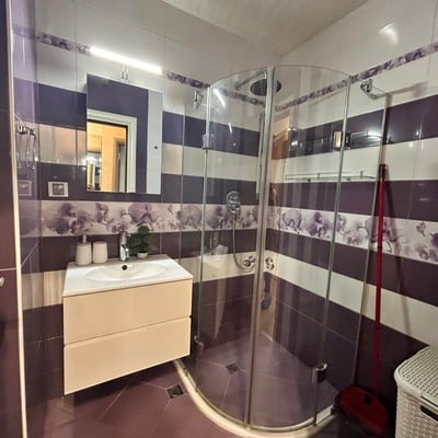 Vermietung einer komfortablen 2-Zimmer-Wohnung, Stadtteil Levski, Varna, Bulgarien